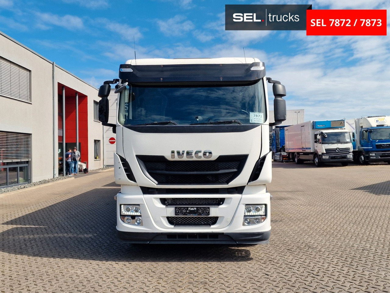 Iveco Stralis 420 / ZF Intarder / Ldbw / Lenkachse - شاحنة المشروبات: صورة 2 Iveco Stralis 420 / ZF Intarder / Ldbw / Lenkachse - شاحنة المشروبات: صورة 2