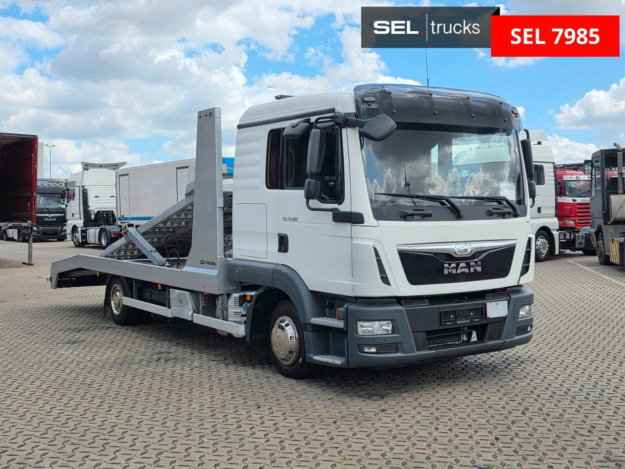MAN TGL 8.180 4X2 BL - شاحنة سحب: صورة 3 MAN TGL 8.180 4X2 BL - شاحنة سحب: صورة 3