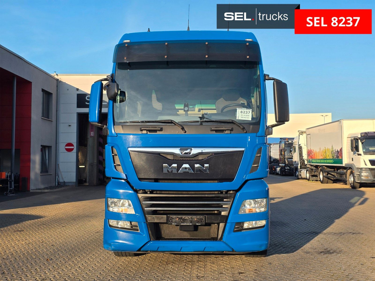 MAN TGX 18.460 4X2 LL / Standklimaanlage - شاحنات الحاويات / جسم علوي قابل للتغيير شاحنة: صورة 2 MAN TGX 18.460 4X2 LL / Standklimaanlage - شاحنات الحاويات / جسم علوي قابل للتغيير شاحنة: صورة 2