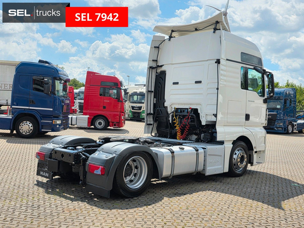 MAN TGX 18.460 4X2 LLS-U /Retarder /2 Tanks /ADR AT - وحدة جر: صورة 5 MAN TGX 18.460 4X2 LLS-U /Retarder /2 Tanks /ADR AT - وحدة جر: صورة 5