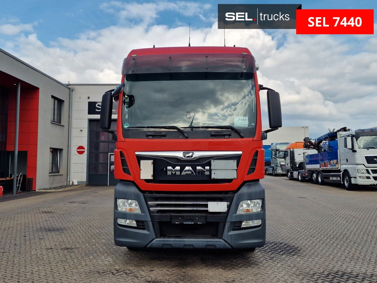 MAN TGX 18.500 4X2 BLS / Retarder / PTO / ADR - وحدة جر: صورة 2 MAN TGX 18.500 4X2 BLS / Retarder / PTO / ADR - وحدة جر: صورة 2