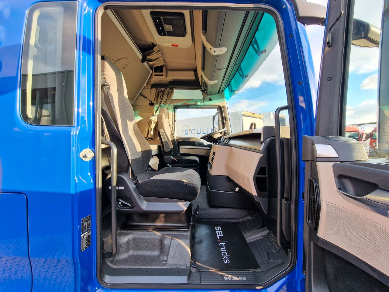 وحدة جر MAN TGX 18.500 4X2 LLS-U / Retarder / Hubkupplung: صورة 19