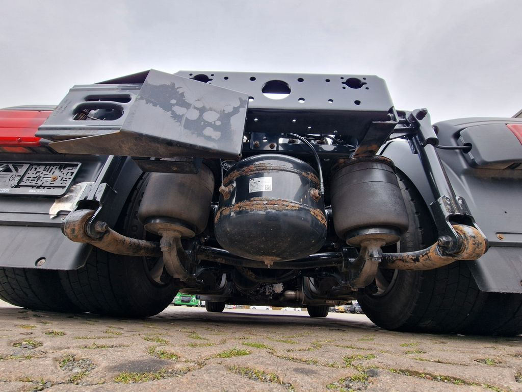 وحدة جر MAN TGX 18.510 4X2 LLS-U / Retarder / 2 Tanks: صورة 12