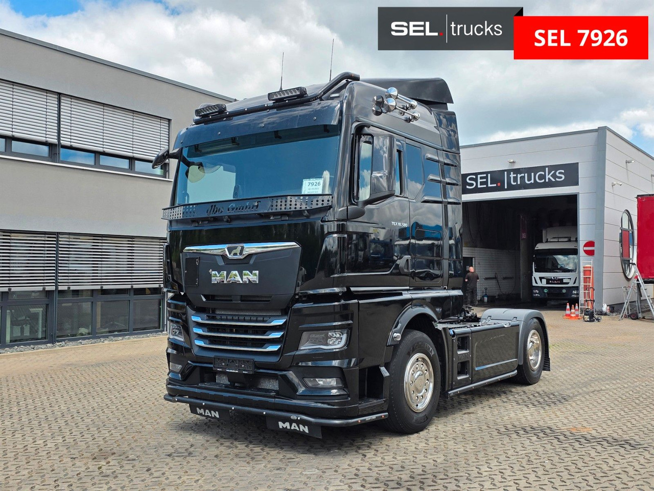 MAN TGX 18.580 4x2 BL SA / ZF Intarder / D38 / 6E - وحدة جر: صورة 1 MAN TGX 18.580 4x2 BL SA / ZF Intarder / D38 / 6E - وحدة جر: صورة 1