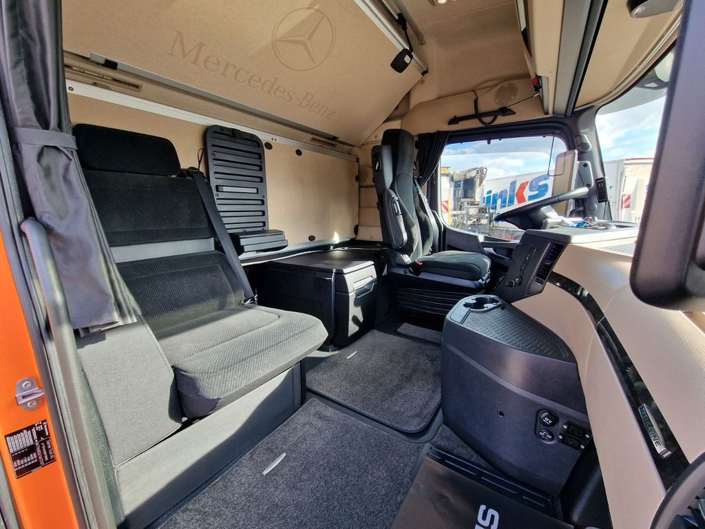 شاحنة ستارة Mercedes-Benz Actros 2548 / Retarder / Aluklappen / Euro 6E Mercedes-Benz Actros 2548 / Retarder / Aluklappen / Euro 6E: صورة 16