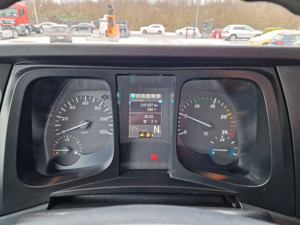 شاحنة ستارة Mercedes-Benz Antos 1840: صورة 23 شاحنة ستارة Mercedes-Benz Antos 1840: صورة 23