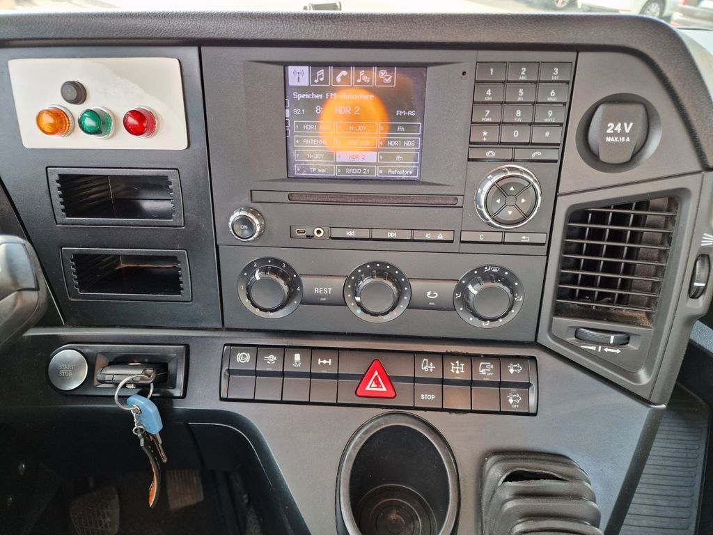 شاحنة كرين Mercedes-Benz Arocs 1830 / Atlas 105.2 - A2L / NEUE BATTERIEN Mercedes-Benz Arocs 1830 / Atlas 105.2 - A2L / NEUE BATTERIEN: صورة 24 شاحنة كرين Mercedes-Benz Arocs 1830 / Atlas 105.2 - A2L / NEUE BATTERIEN Mercedes-Benz Arocs 1830 / Atlas 105.2 - A2L / NEUE BATTERIEN: صورة 24