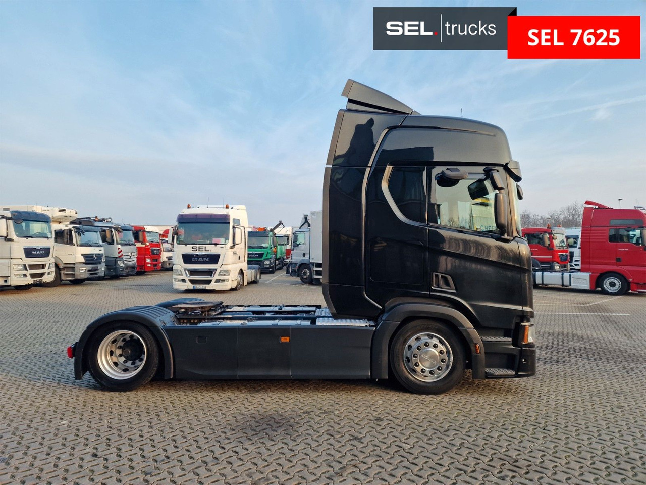 Scania R450 A4x2EB / Retarder / Standklima / Euro 6D - وحدة جر: صورة 4 Scania R450 A4x2EB / Retarder / Standklima / Euro 6D - وحدة جر: صورة 4