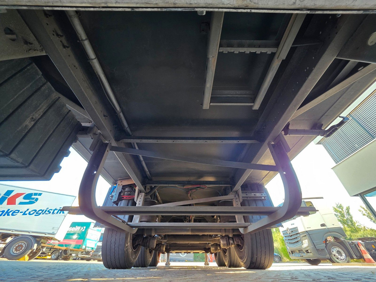 نصف مقطورة مُبرِّدة Schmitz Cargobull SKO 24/L13.4 FP 45 COOL 8/ Doppelstock: صورة 27 نصف مقطورة مُبرِّدة Schmitz Cargobull SKO 24/L13.4 FP 45 COOL 8/ Doppelstock: صورة 27