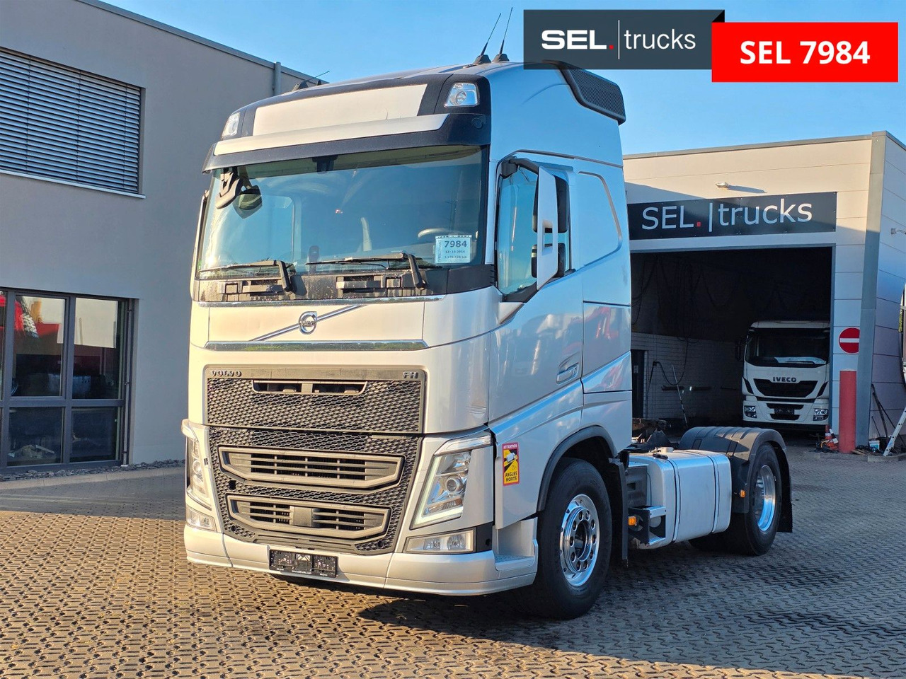 Volvo FH 460 / Nebenabtrieb / Standklimaanlage - وحدة جر: صورة 1 Volvo FH 460 / Nebenabtrieb / Standklimaanlage - وحدة جر: صورة 1
