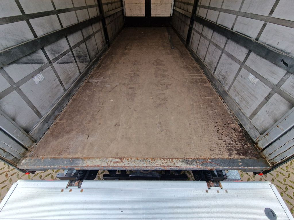 شاحنة ستارة Volvo FL 280 / 2,93m Ladehöhe !! / 2 to Ladebordwand: صورة 11