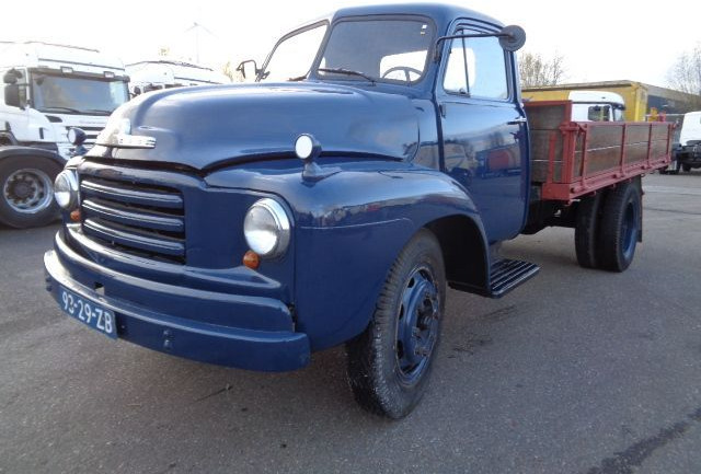 Bedford A 5LCG 5 TONNER - شاحنات مسطحة: صورة 1 Bedford A 5LCG 5 TONNER - شاحنات مسطحة: صورة 1