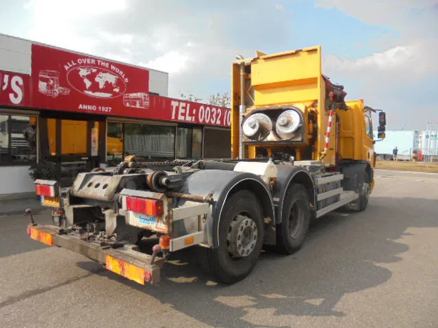 DAF 75.240 75 240 6X2 - شاحنة النفايات: صورة 3 DAF 75.240 75 240 6X2 - شاحنة النفايات: صورة 3