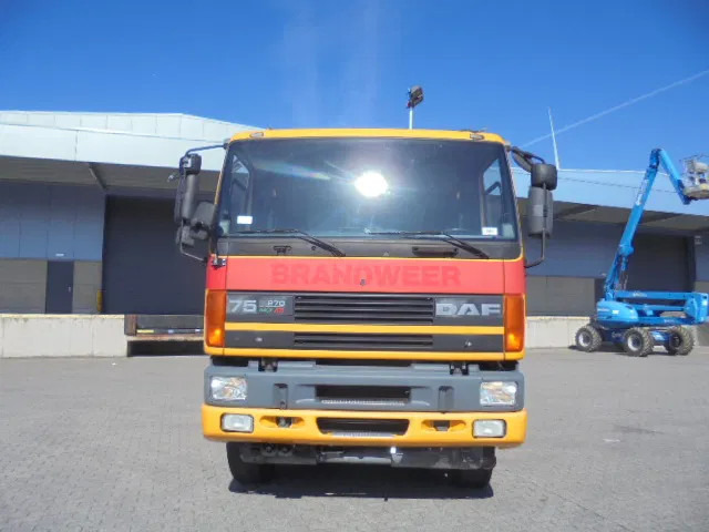 DAF 75.270 ATI 4X4 NL TRUCK - سيارة إطفاء: صورة 2 DAF 75.270 ATI 4X4 NL TRUCK - سيارة إطفاء: صورة 2