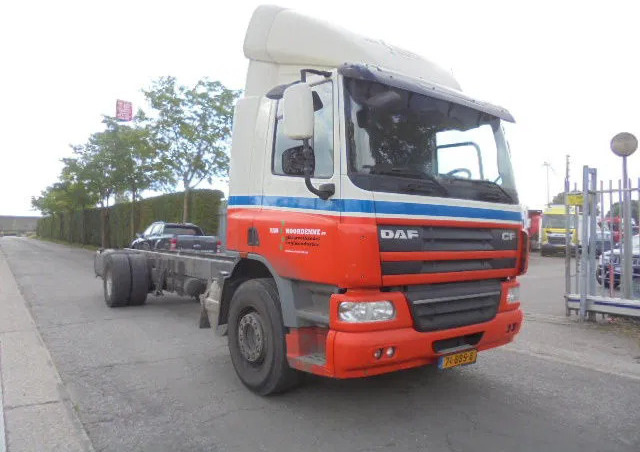 DAF CF 250 NL TRUCK - شاحنة هيكل كابينة: صورة 3 DAF CF 250 NL TRUCK - شاحنة هيكل كابينة: صورة 3