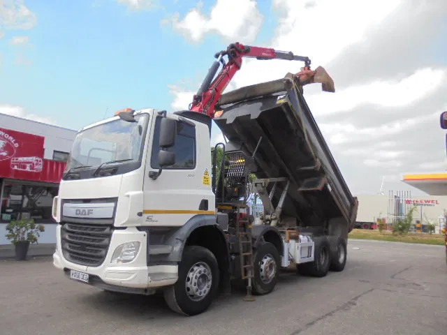 DAF CF 370 8X4 + PALFINGER EPSILON - شاحنة قلاب, شاحنة كرين: صورة 1 DAF CF 370 8X4 + PALFINGER EPSILON - شاحنة قلاب, شاحنة كرين: صورة 1