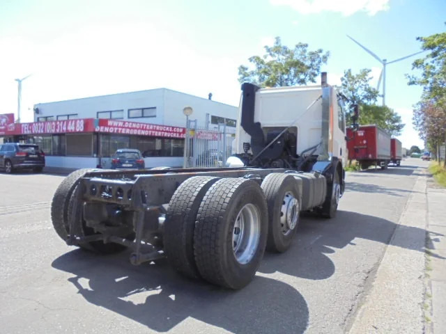 DAF CF 75.250 FAG 250 6X2 - شاحنة مقفلة: صورة 4 DAF CF 75.250 FAG 250 6X2 - شاحنة مقفلة: صورة 4