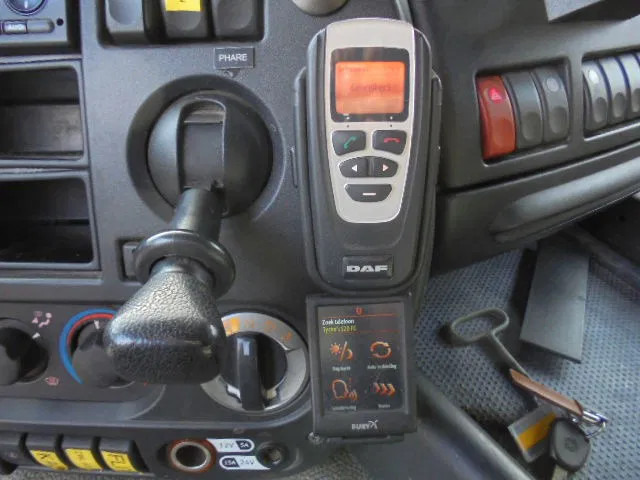 شاحنة سحب DAF CF 85 360 NL TRUCK: صورة 13
