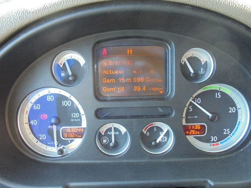 شاحنة النفايات DAF FAN 75 240: صورة 14