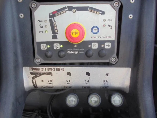 شاحنة النفايات DAF FAN CF250 6X2 EEV: صورة 10 شاحنة النفايات DAF FAN CF250 6X2 EEV: صورة 10