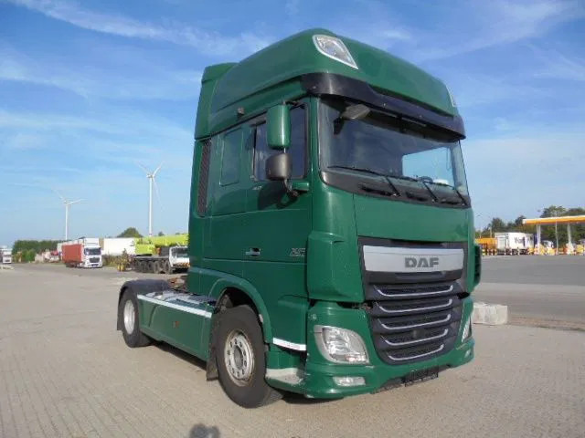 DAF XF 106.460 SUPER SPACE CAB - وحدة جر: صورة 3 DAF XF 106.460 SUPER SPACE CAB - وحدة جر: صورة 3