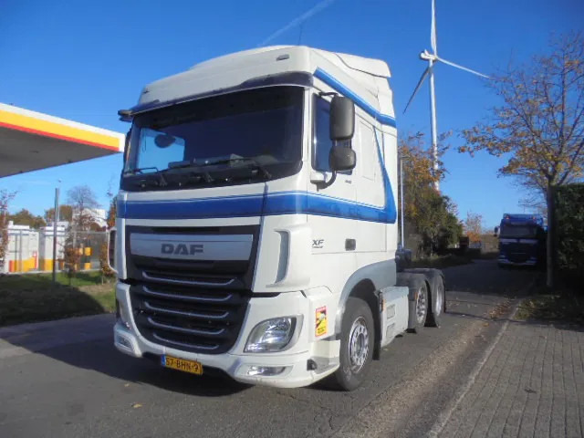 DAF XF 440 6X2 + HYDROSET TUV 10-2026 - وحدة جر: صورة 1 DAF XF 440 6X2 + HYDROSET TUV 10-2026 - وحدة جر: صورة 1