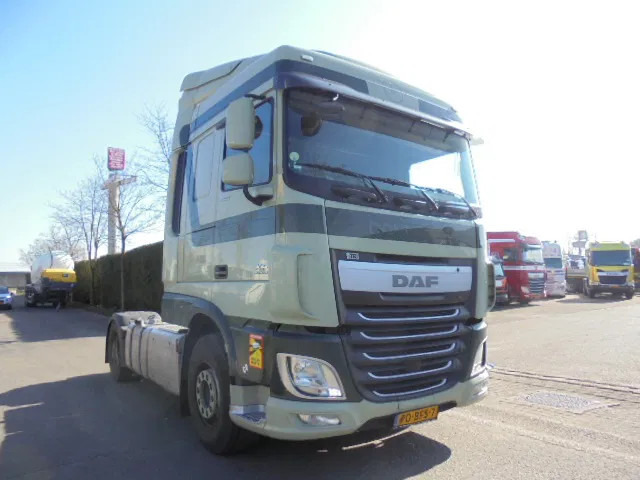 DAF XF 440 NL TRUCK - وحدة جر: صورة 3 DAF XF 440 NL TRUCK - وحدة جر: صورة 3