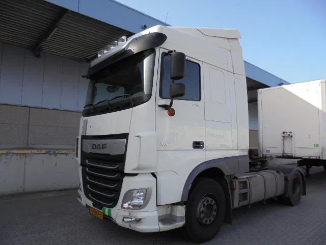 DAF XF 450 - وحدة جر: صورة 1 DAF XF 450 - وحدة جر: صورة 1
