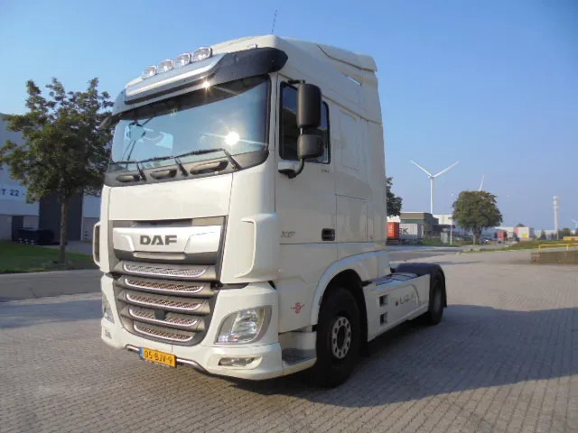 DAF XF 450 - وحدة جر: صورة 1 DAF XF 450 - وحدة جر: صورة 1