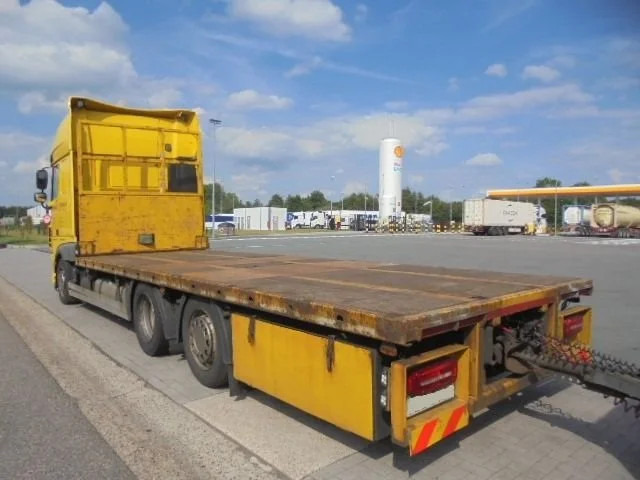 DAF XF 510 FAR 6X2 - شاحنات مسطحة: صورة 5 DAF XF 510 FAR 6X2 - شاحنات مسطحة: صورة 5