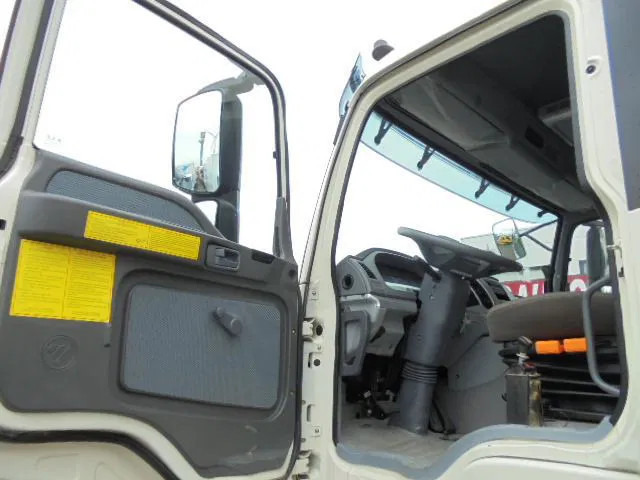 Diversen FOTON DAIMLER TX 3234 6X4 FOTON DAIMLER TX 3234 6X4 - شاحنة قلاب: صورة 5 Diversen FOTON DAIMLER TX 3234 6X4 FOTON DAIMLER TX 3234 6X4 - شاحنة قلاب: صورة 5