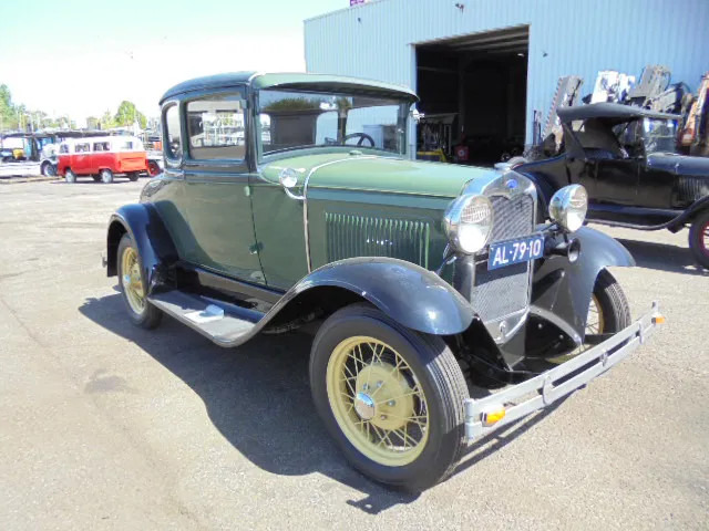 Ford A COUPE A COUPE - كوبيه: صورة 3 Ford A COUPE A COUPE - كوبيه: صورة 3