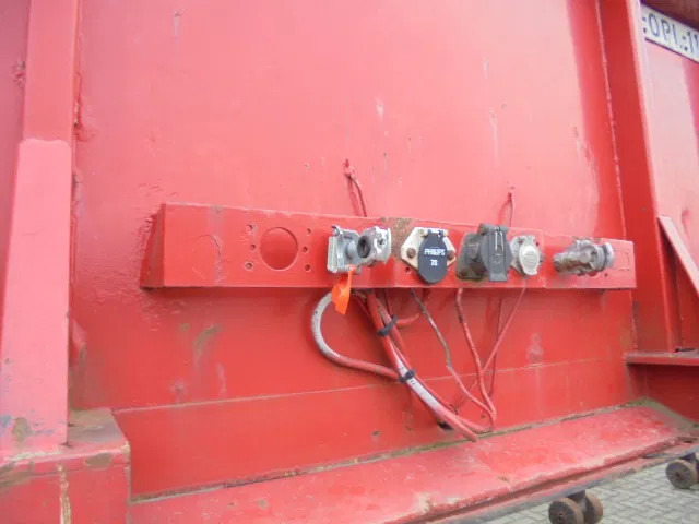 نصف مقطورة مسطحة Fruehauf ONCR 39-327 A: صورة 6
