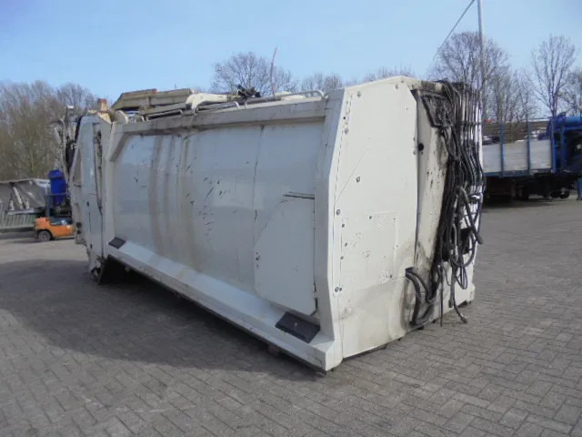 GEESINK GPM III KT 2 - شاحنة النفايات: صورة 3 GEESINK GPM III KT 2 - شاحنة النفايات: صورة 3