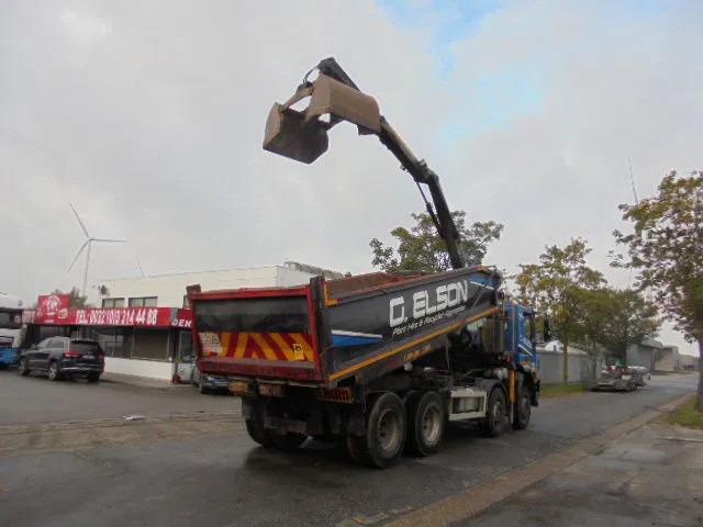 شاحنة قلاب, شاحنة كرين Iveco AD340T36 8X4: صورة 9