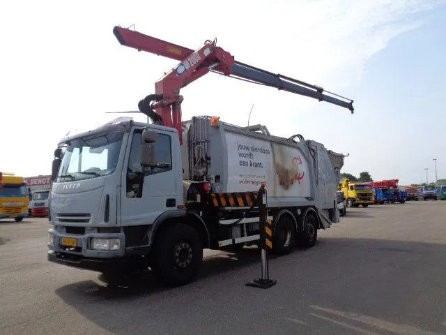 Iveco C3127N - شاحنة النفايات: صورة 4 Iveco C3127N - شاحنة النفايات: صورة 4