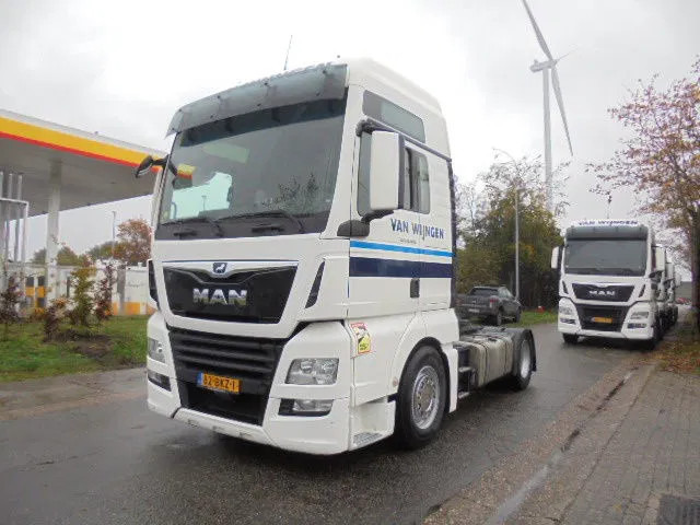 MAN TGA 18.480 XXL LLS-U SMART TACHO MEGA 16X IN STOCK - وحدة جر: صورة 1 MAN TGA 18.480 XXL LLS-U SMART TACHO MEGA 16X IN STOCK - وحدة جر: صورة 1