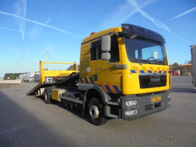 MAN TGM 12.250 NL TRUCK - شاحنة سحب: صورة 3 MAN TGM 12.250 NL TRUCK - شاحنة سحب: صورة 3