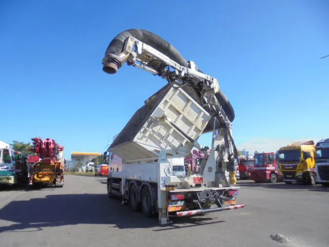 MAN TGS 33.440 ZAND ZUIGER - شاحنة الشفط: صورة 4 MAN TGS 33.440 ZAND ZUIGER - شاحنة الشفط: صورة 4