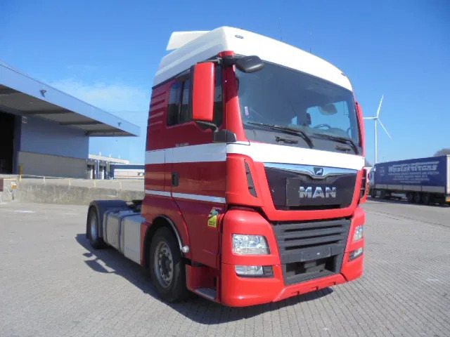 MAN TGX 18.500 500 XXL + RETARDER - وحدة جر: صورة 3 MAN TGX 18.500 500 XXL + RETARDER - وحدة جر: صورة 3