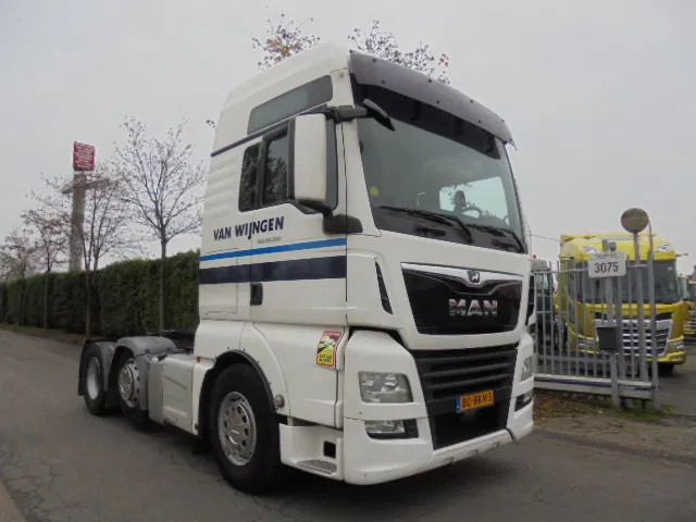 MAN TGX 26.500 XXL 6X2 NIEUW TYPE TACHOGRAAF - وحدة جر: صورة 3 MAN TGX 26.500 XXL 6X2 NIEUW TYPE TACHOGRAAF - وحدة جر: صورة 3