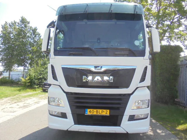 MAN TGX 26.500 XXL NL TRUCK SMART TACHO 16X IN STOCK - وحدة جر: صورة 2 MAN TGX 26.500 XXL NL TRUCK SMART TACHO 16X IN STOCK - وحدة جر: صورة 2