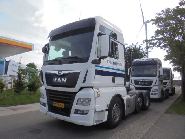 MAN TGX 26.500 XXL NL TRUCK SMART TACHO 20X IN STOCK - وحدة جر: صورة 1 MAN TGX 26.500 XXL NL TRUCK SMART TACHO 20X IN STOCK - وحدة جر: صورة 1