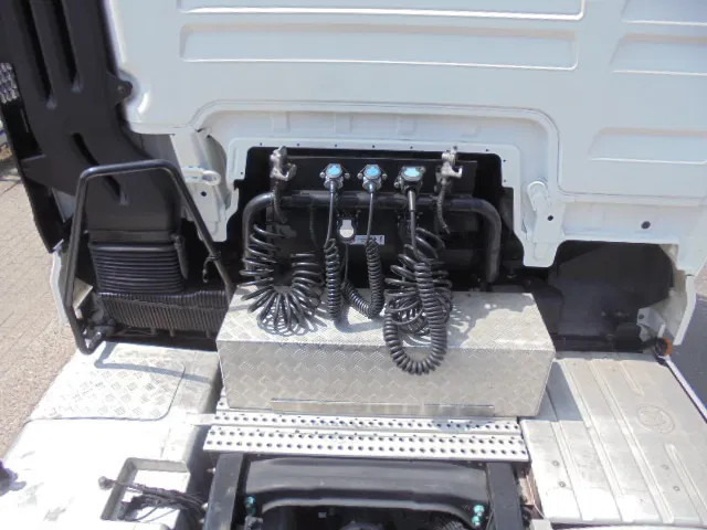 وحدة جر MAN TGX 26.500 XXL SMART TACHO NL TRUCK: صورة 18 وحدة جر MAN TGX 26.500 XXL SMART TACHO NL TRUCK: صورة 18