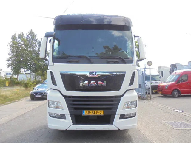 MAN TGX 26.500 XXL TUV APK 03-26 NL TRUCK 16X IN STOCK - وحدة جر: صورة 2 MAN TGX 26.500 XXL TUV APK 03-26 NL TRUCK 16X IN STOCK - وحدة جر: صورة 2