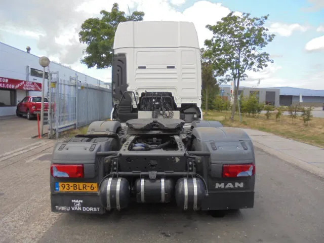 MAN TGX 26.500 XXL TUV APK 03-26 NL TRUCK 16X IN STOCK - وحدة جر: صورة 5 MAN TGX 26.500 XXL TUV APK 03-26 NL TRUCK 16X IN STOCK - وحدة جر: صورة 5