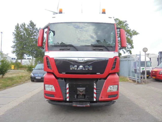 MAN TGX 33.480 6X4 Manual Gearbox Retarder - وحدة جر: صورة 2 MAN TGX 33.480 6X4 Manual Gearbox Retarder - وحدة جر: صورة 2
