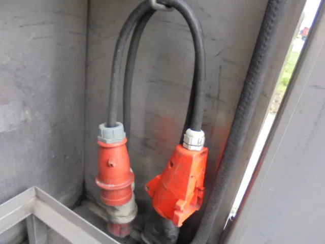 نصف مقطورة صهريج Magyar S43 EDD: صورة 14 نصف مقطورة صهريج Magyar S43 EDD: صورة 14