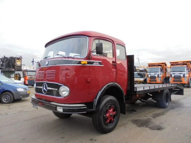 Mercedes-Benz 1113 - شاحنة نقل سيارات شاحنة: صورة 1 Mercedes-Benz 1113 - شاحنة نقل سيارات شاحنة: صورة 1