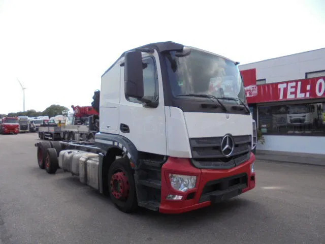 Mercedes-Benz ACTROS 2340 6X2 - شاحنة نقل سيارات شاحنة: صورة 3 Mercedes-Benz ACTROS 2340 6X2 - شاحنة نقل سيارات شاحنة: صورة 3